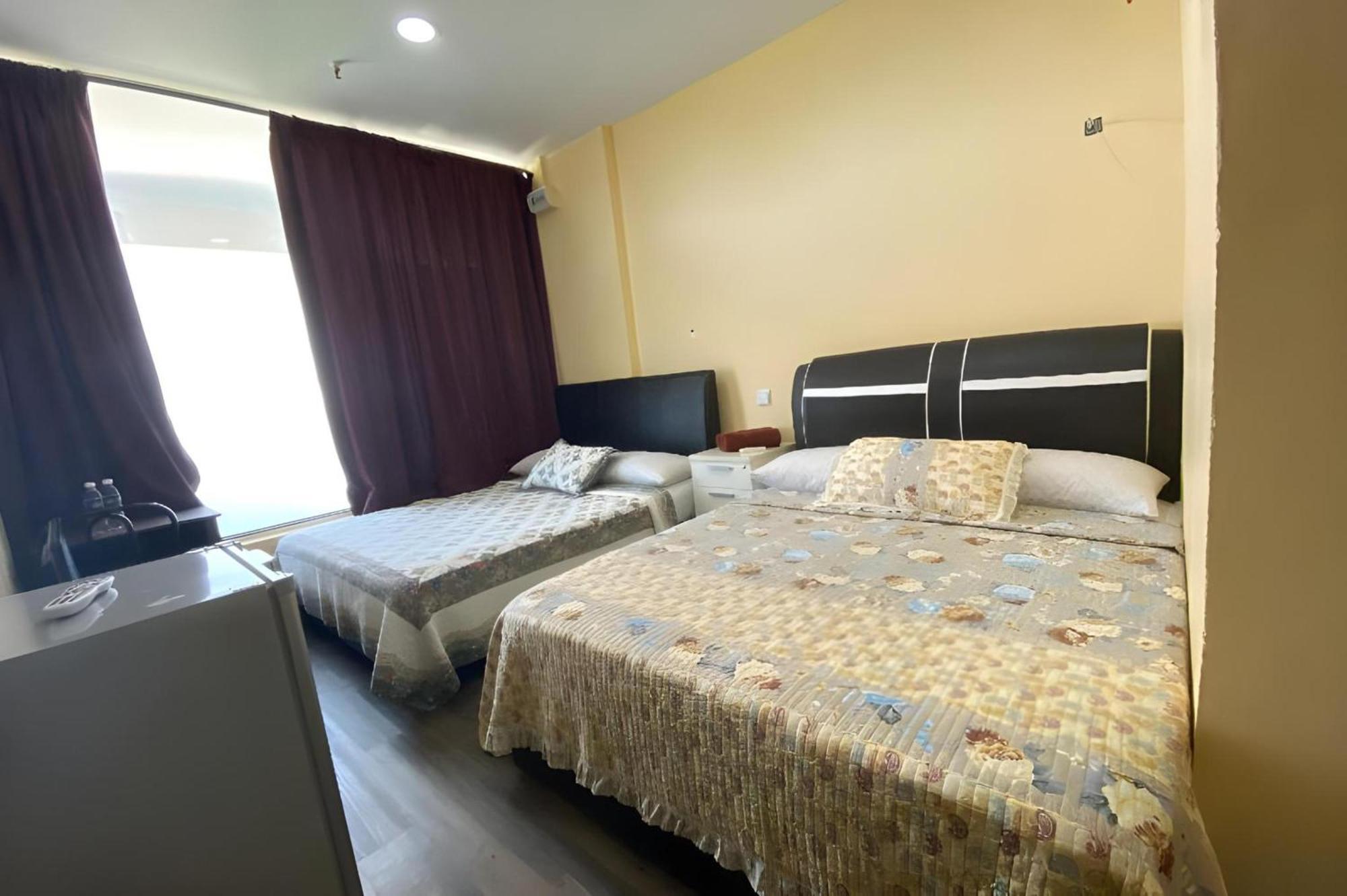 Super Oyo 89807 My Budget Home Бату Феринги Екстериор снимка